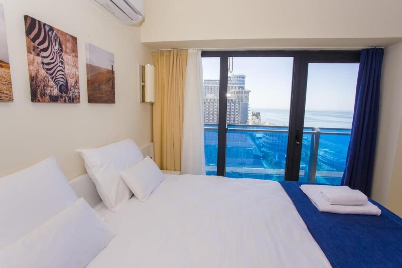 Orbi City Center Suite Batoumi Extérieur photo