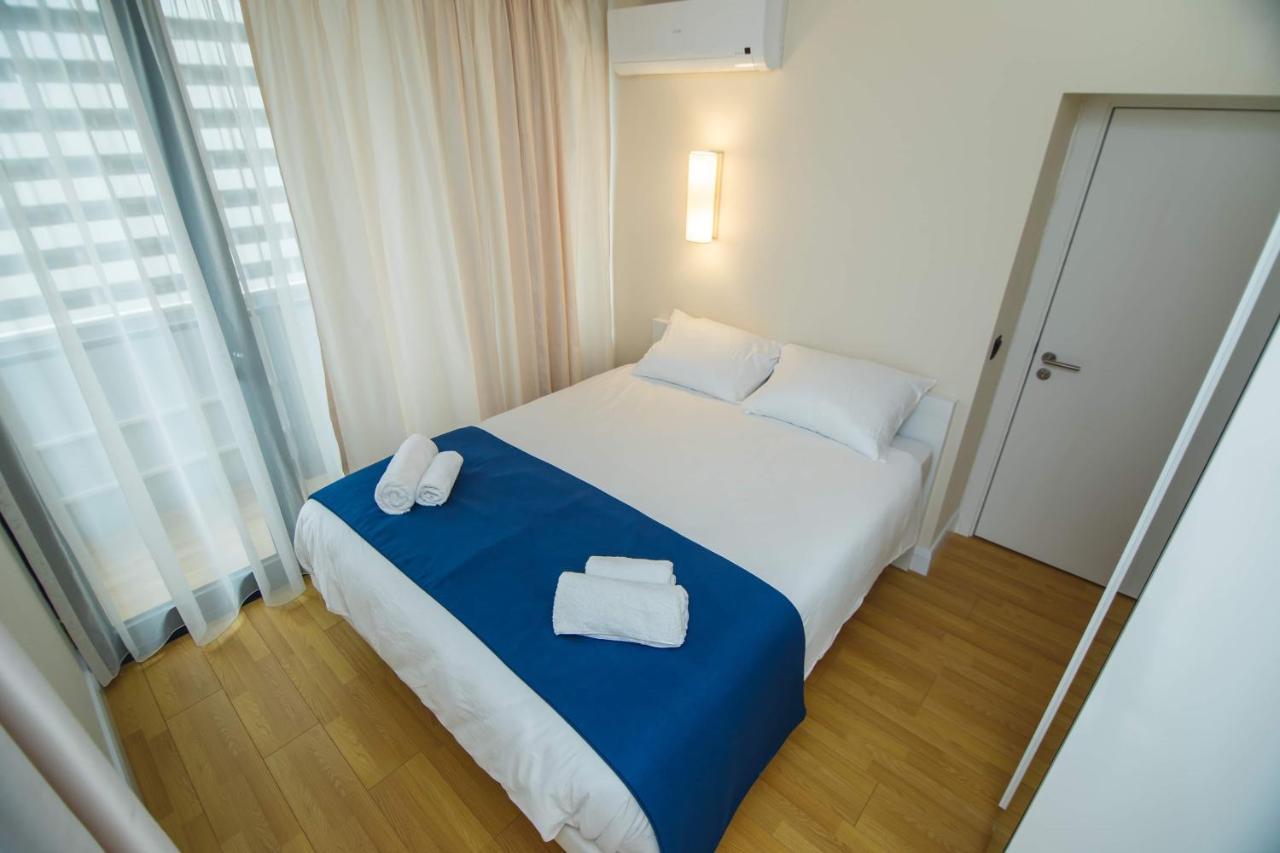 Orbi City Center Suite Batoumi Extérieur photo