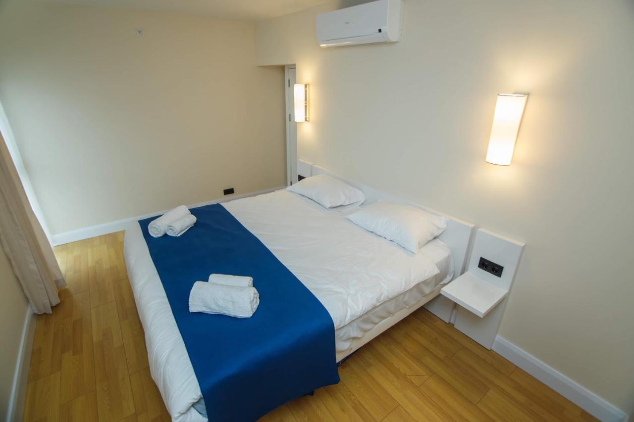 Orbi City Center Suite Batoumi Extérieur photo